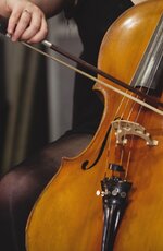 mid_section_female_student_playing_double_bass