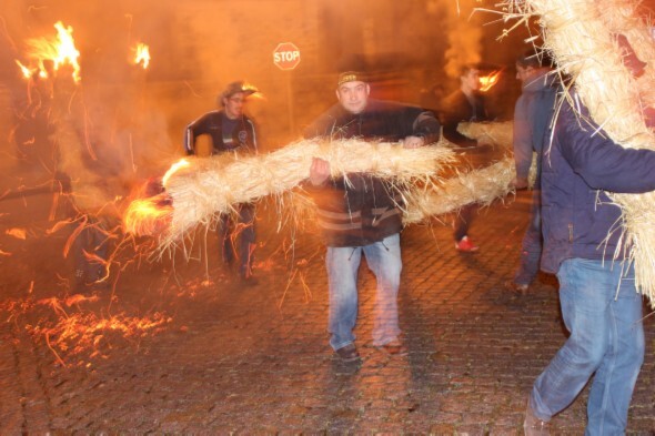 Queima do Velho 6 modified